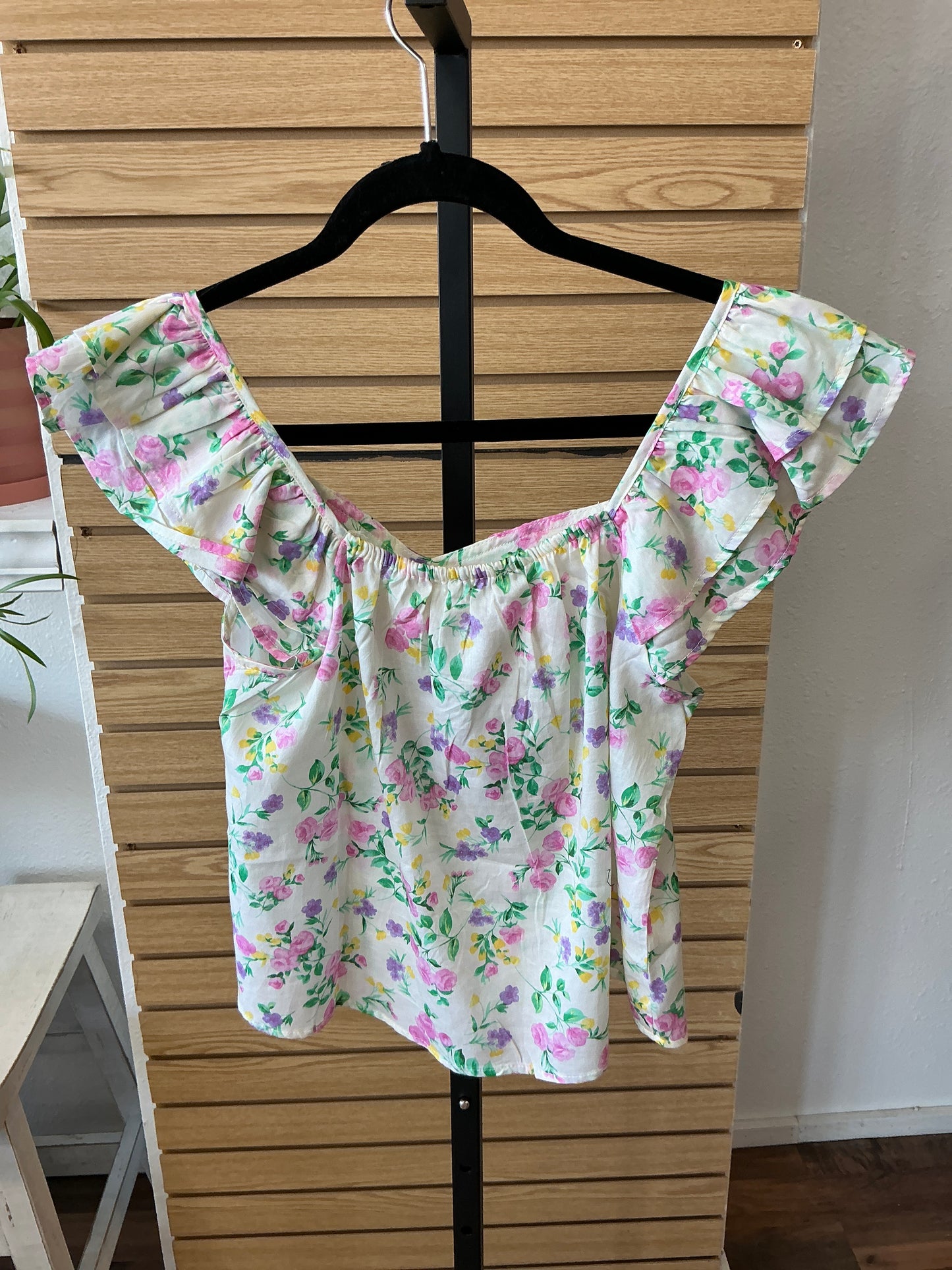 Blu Pepper Floral Sweetheart Ruffle Top
