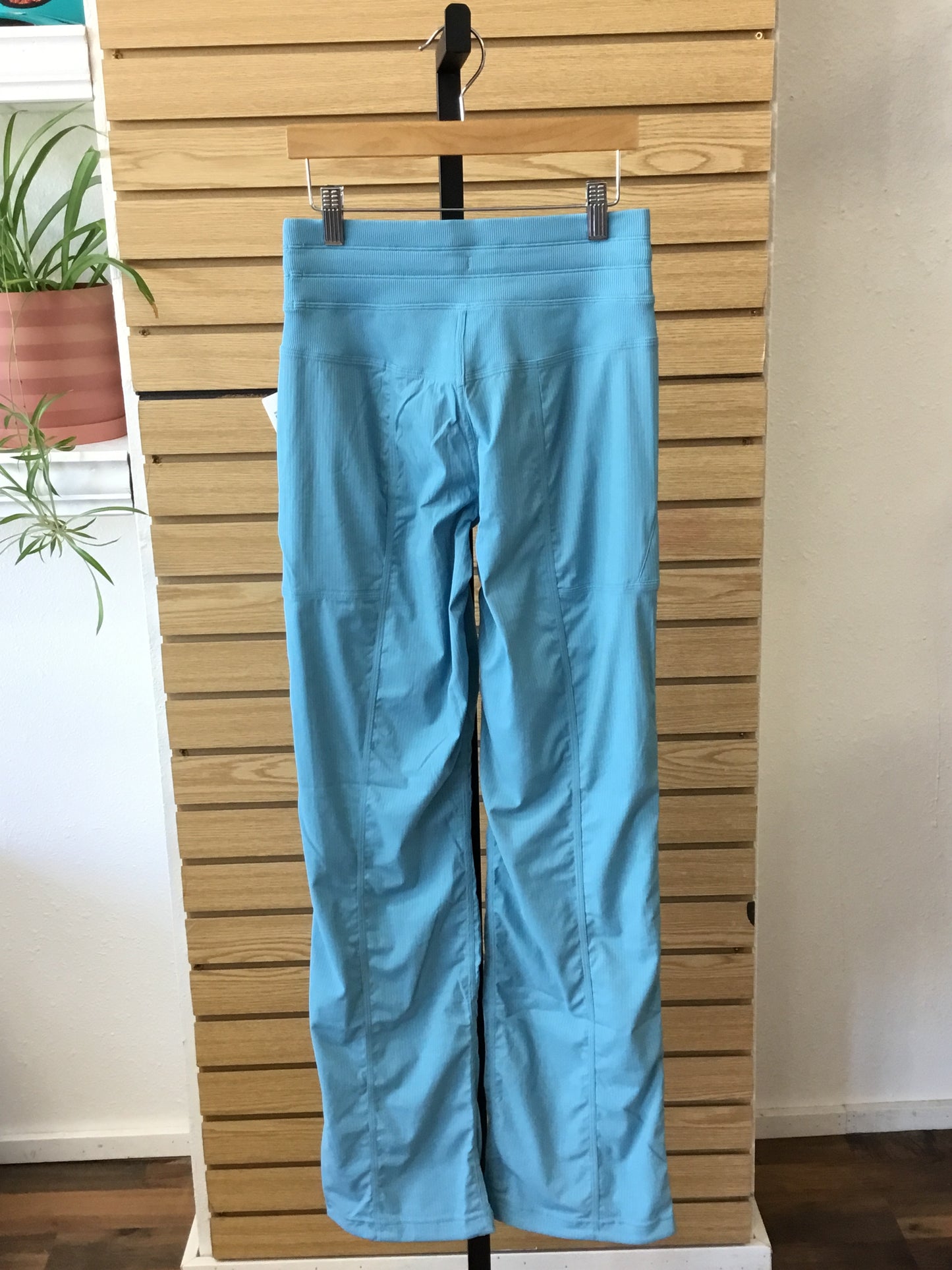 Dance Studio Mid-Rise Pant - Washed Blue