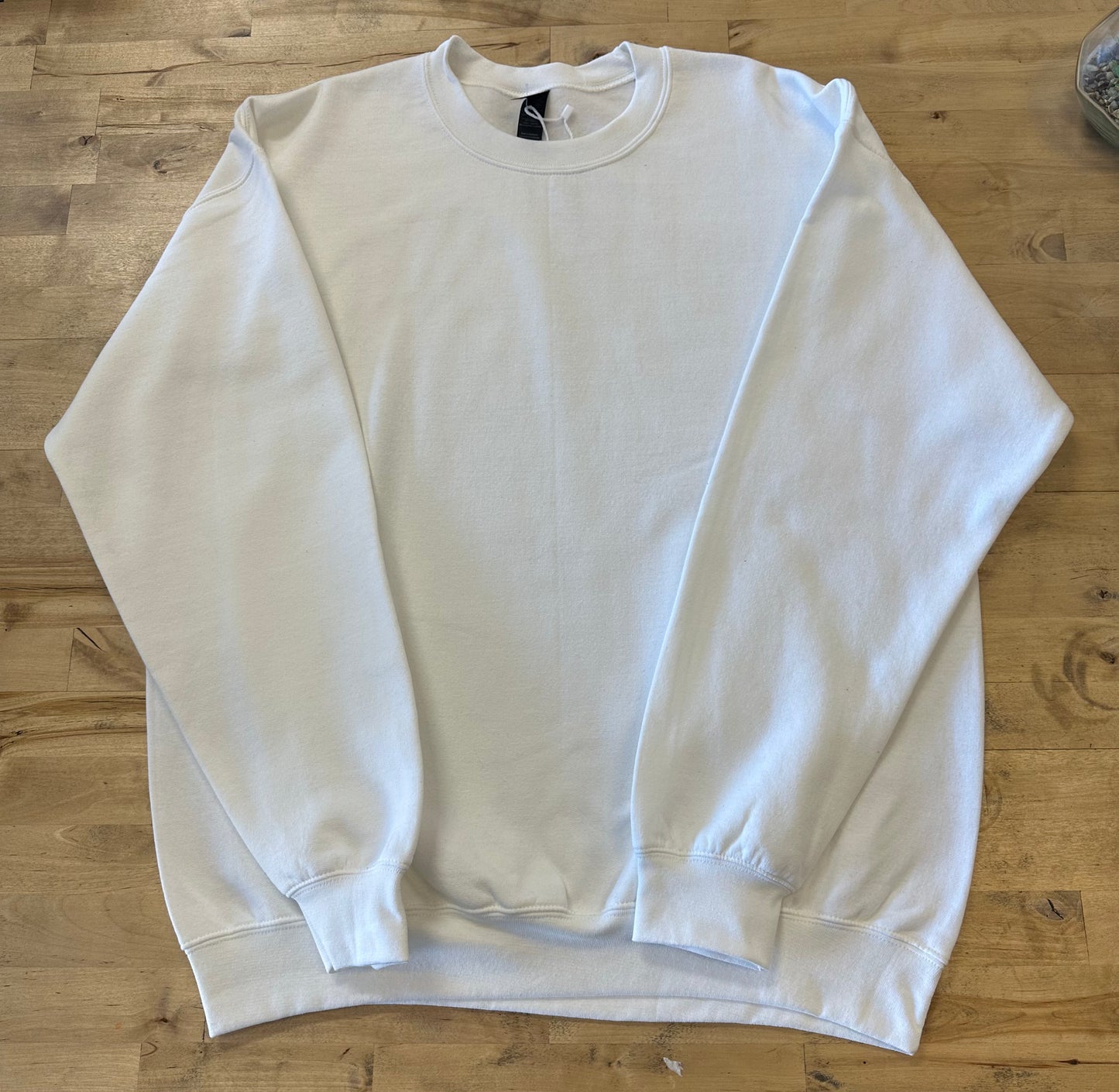 Gildan Crewneck - White
