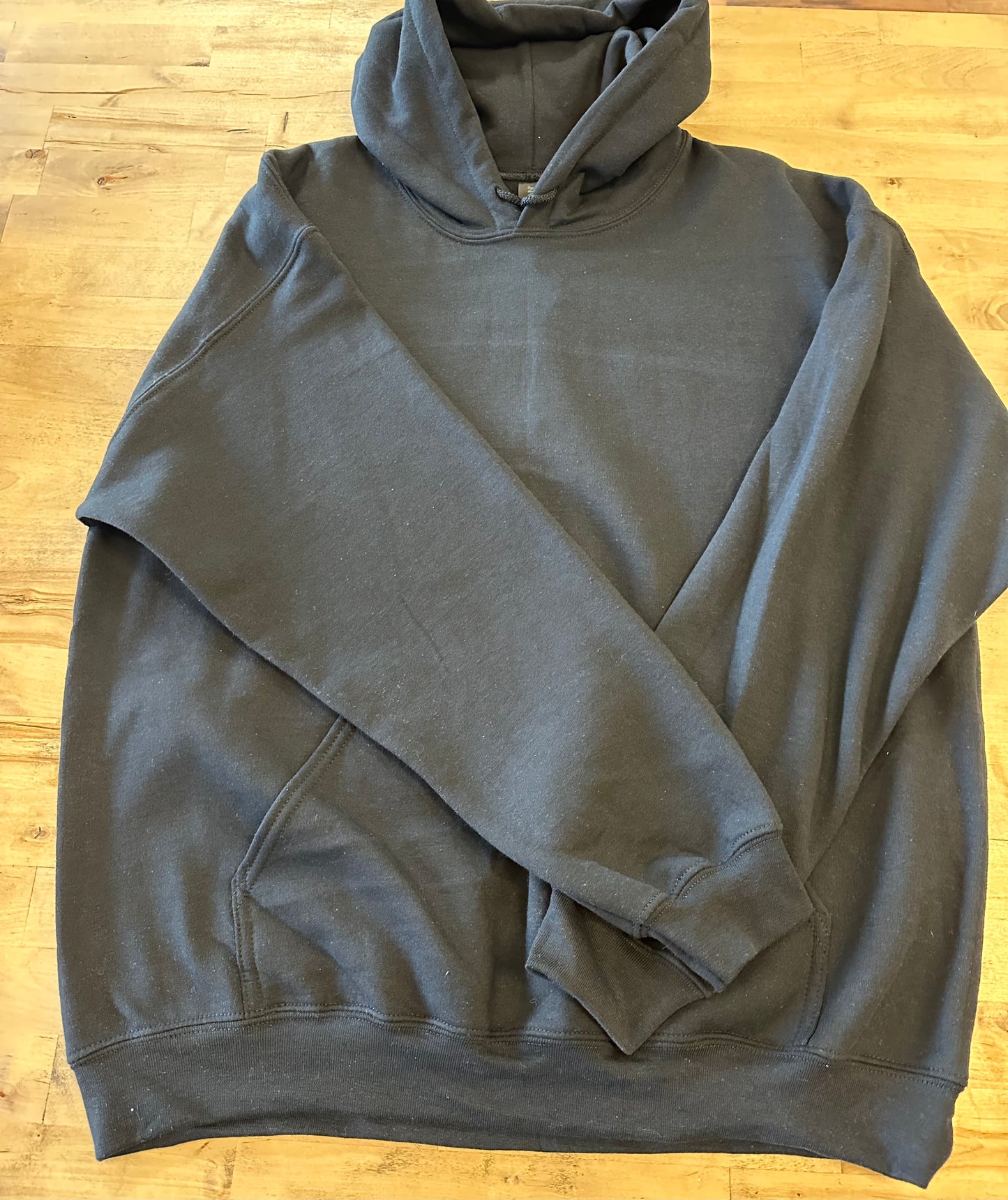 Gildan Hoodie - Black