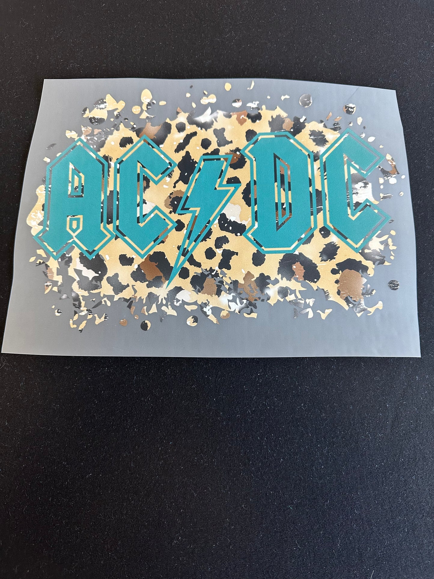 AC/DC leopard