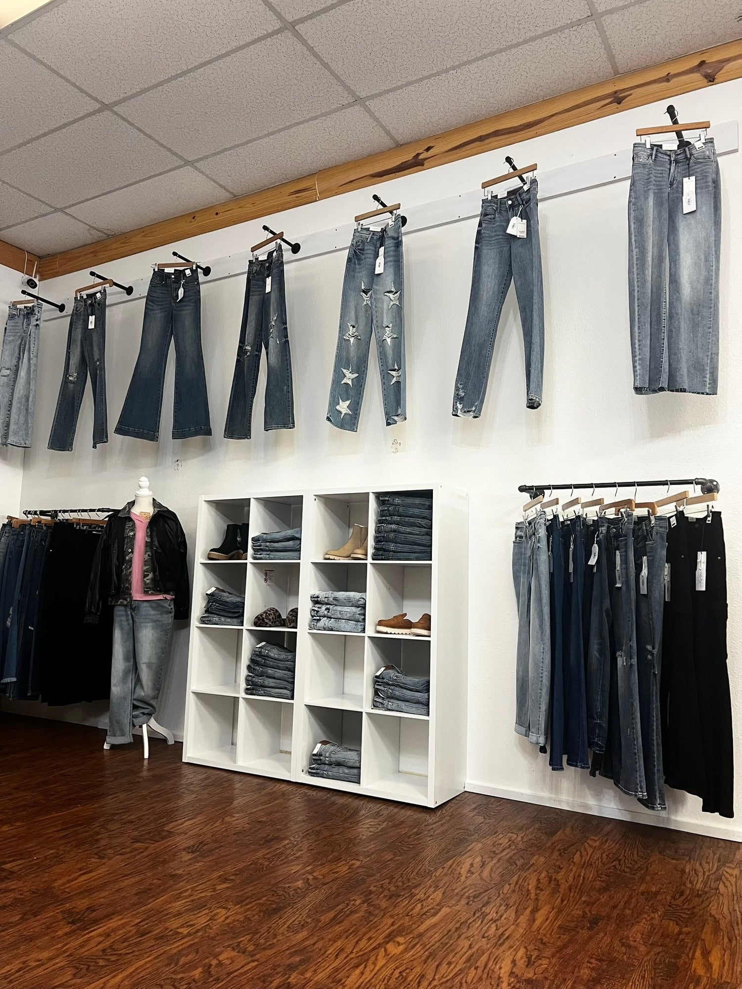 Denim Bar