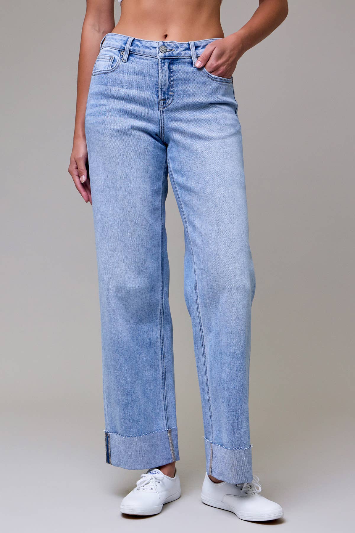Mid Rise LOGAN Dad Jeans with Raw Hem