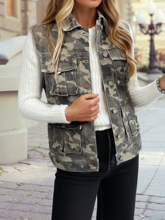 Camouflage Button Down Denim Vest: Green