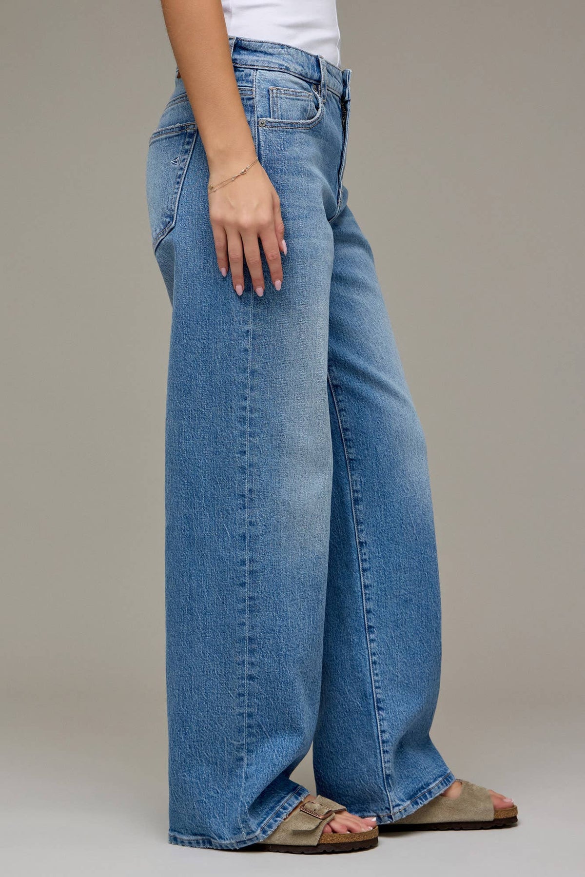 RELAXED DAD JEANS