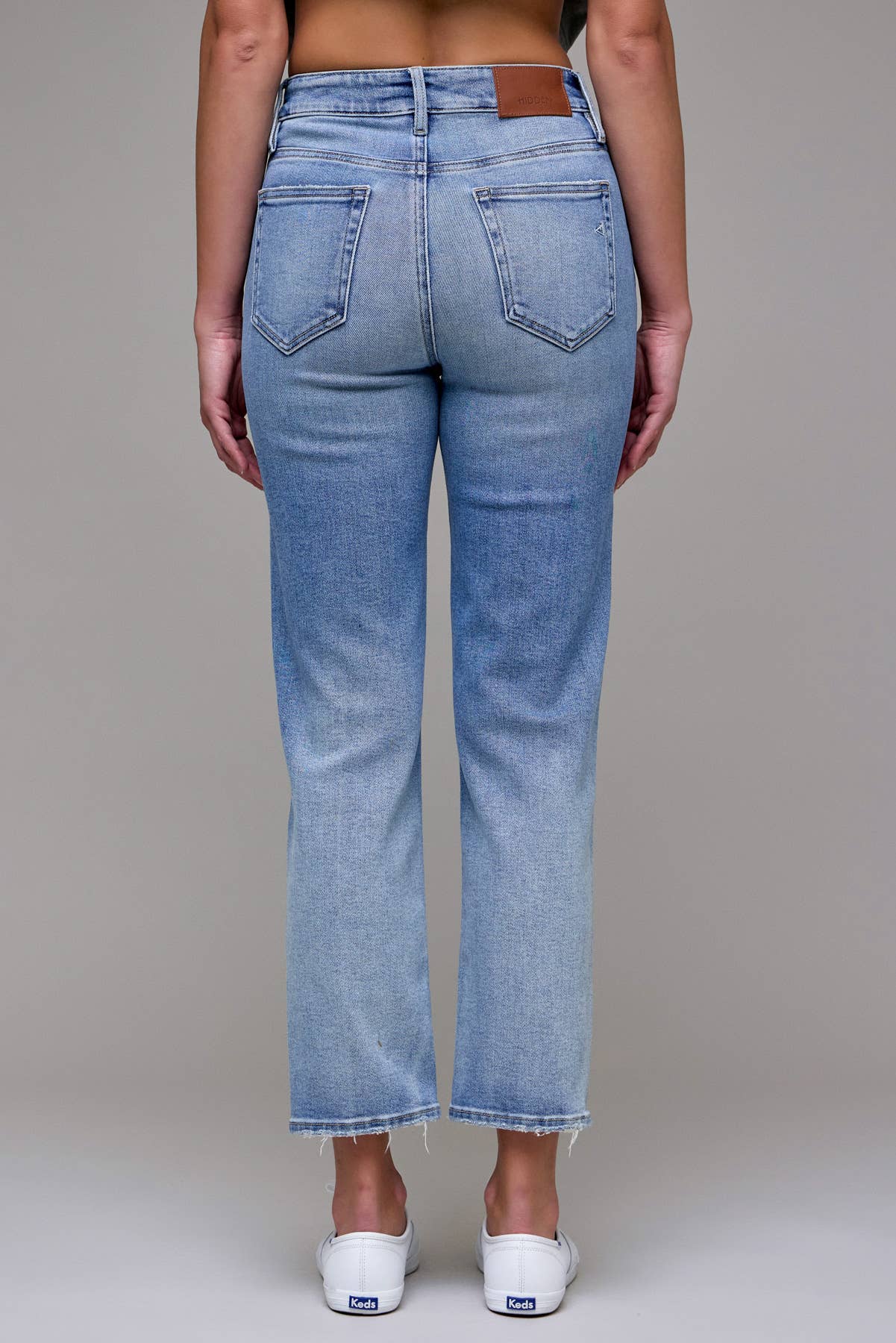 Medium Dark Clean Stretch 28" Inseam Straight
