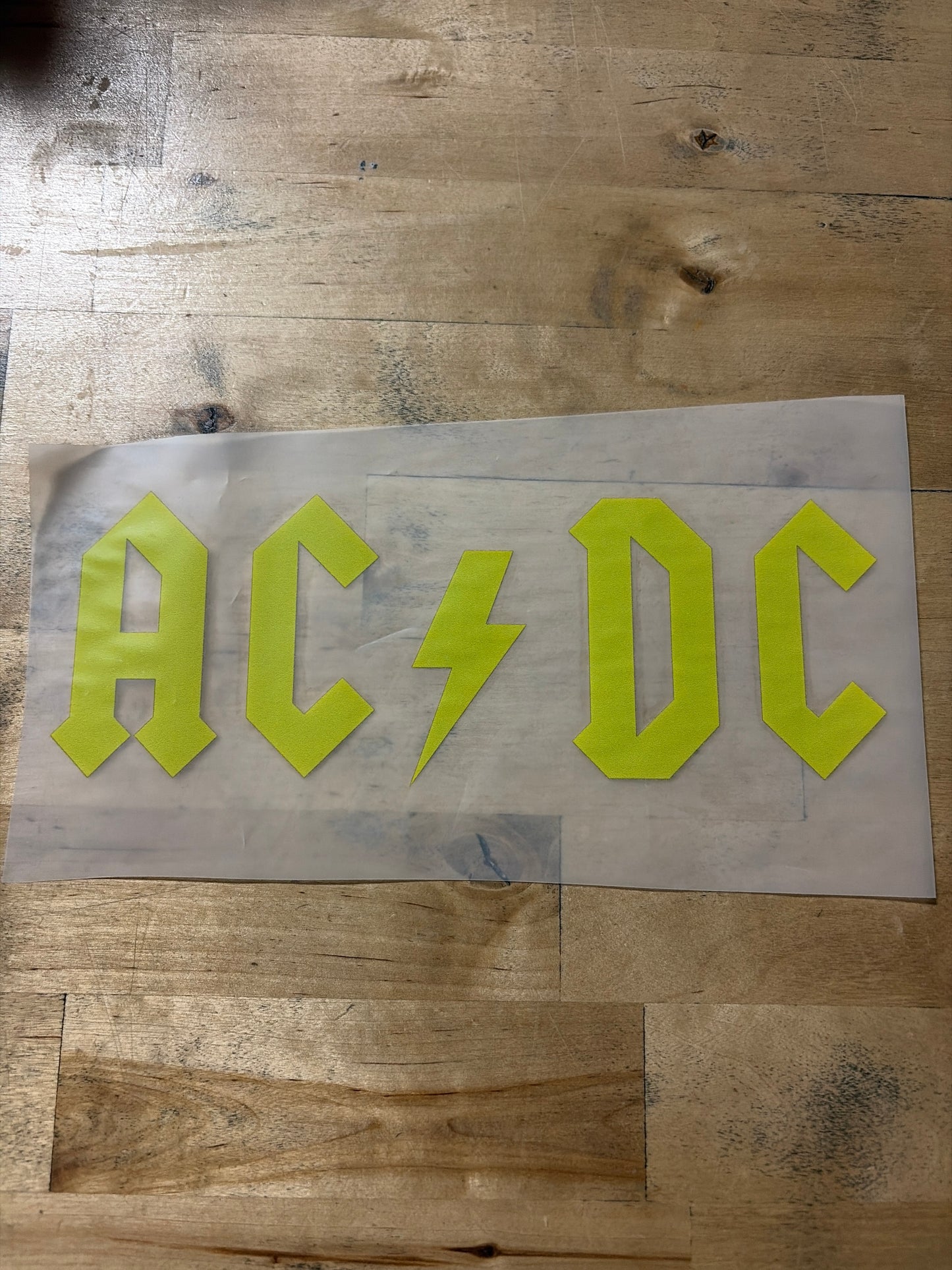 AC/DC Yellow