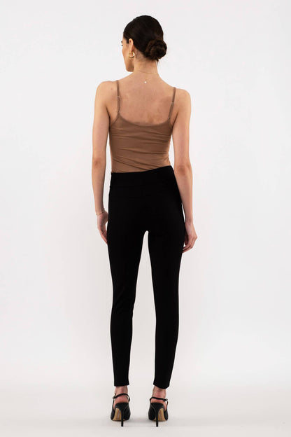 BUTTON DETAIL JEGGINGS: BLACK