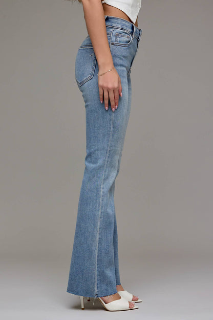 Medium Light Clean Stretch 31in Inseam Bootcut