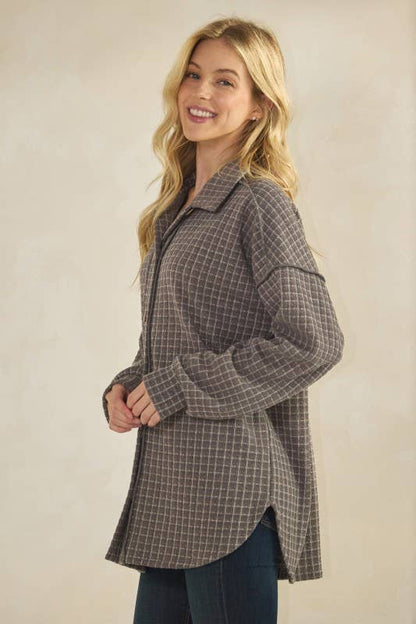 BASIC COLLAR PLAID SHACKET TOP: DK GREY