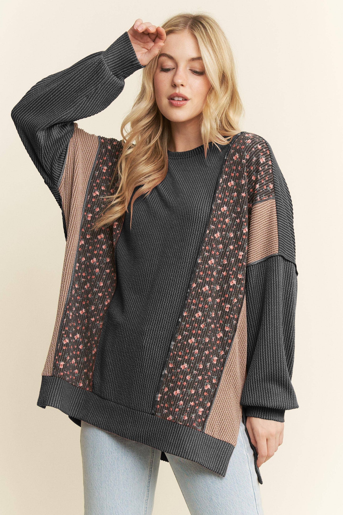 SOLID AND FLORAL URBAN RIB CONTRAST TOP: OLIVE VINTAGE