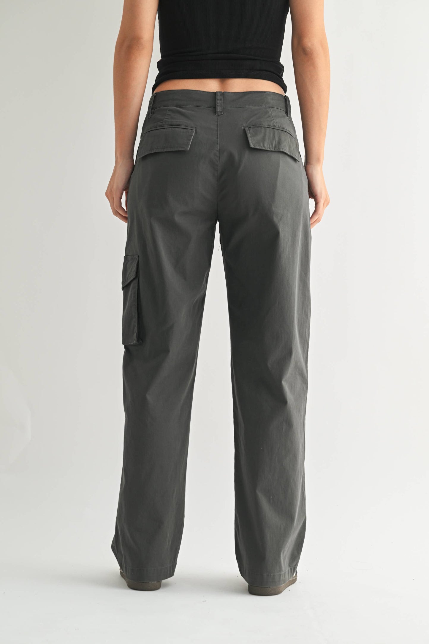 Classic Cotton Cargo Pants: GREY