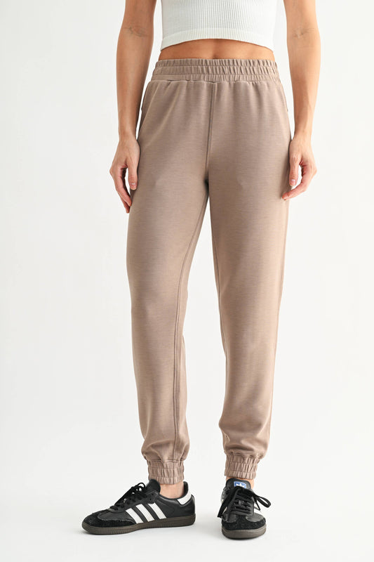 Laguna Flow Joggers: SILKEN TAUPE