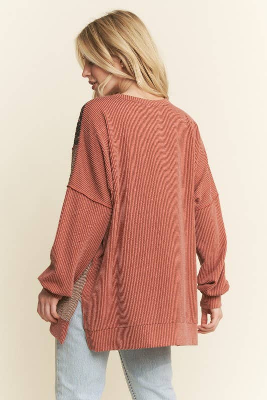 SOLID AND FLORAL URBAN RIB CONTRAST TOP: OLIVE VINTAGE